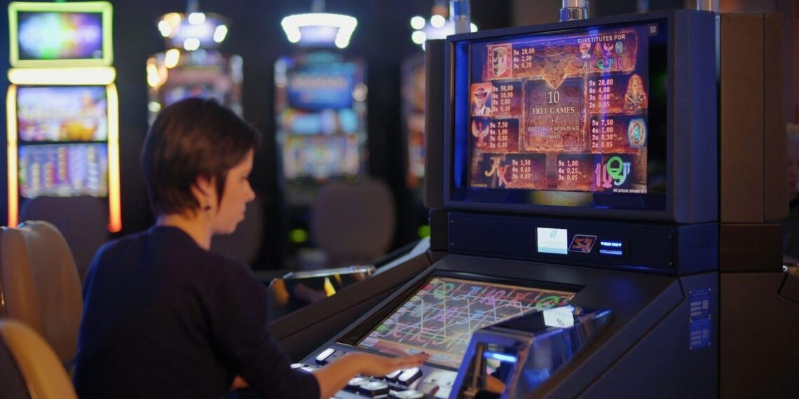 Which Crypto Casinos Combine Premium Slots with Fast Withdrawals?