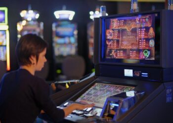 Which Crypto Casinos Combine Premium Slots with Fast Withdrawals?