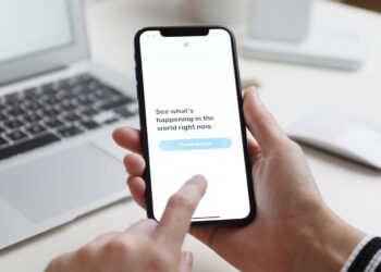 Saving Speedrun Records: A Practical Twitter Downloader Guide for Leaderboard Moderators