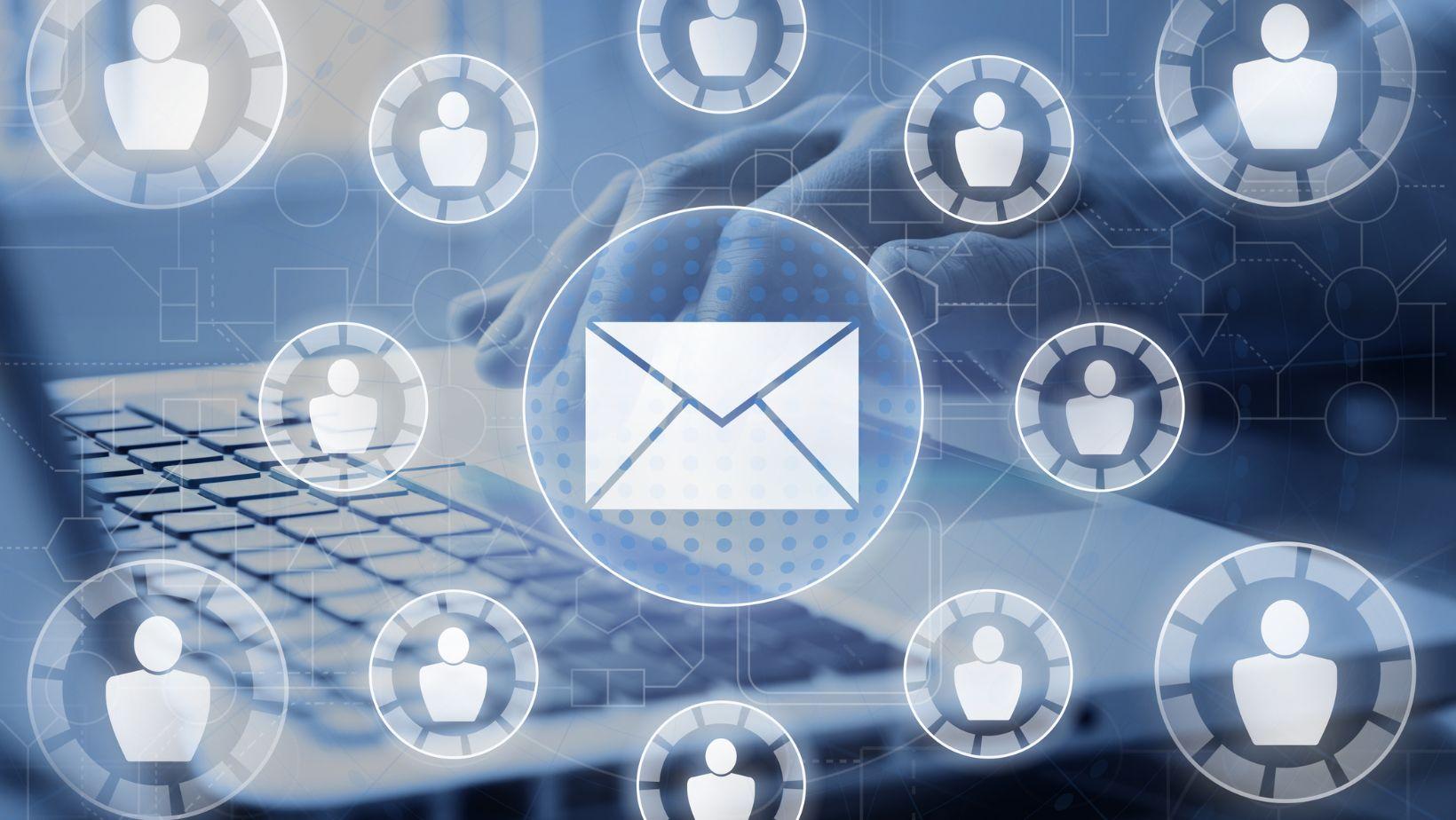 Push Notifications vs. SMS Marketing: Choosing the Right Direct-to-Device
Channel